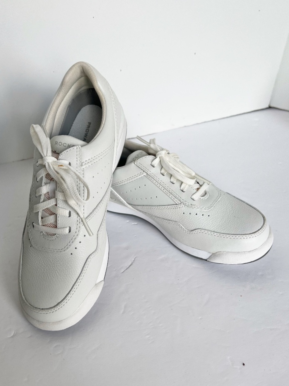 ROCKPORT ProWalker Women's White Sneakers 6.5